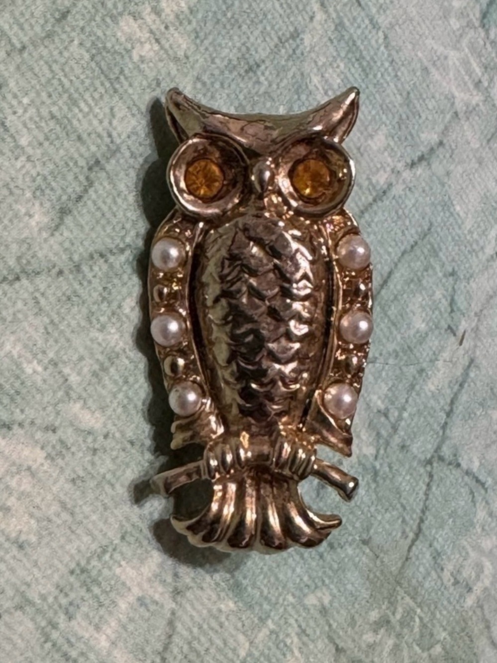 VINTAGE OWL BROOCH PIN DAINTY